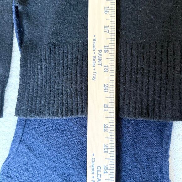 BCBGMAXAZRIA Wool Blend Color Block Asymmetrical Hem Crew Neck Sweater Navy Blue - Picture 7 of 11